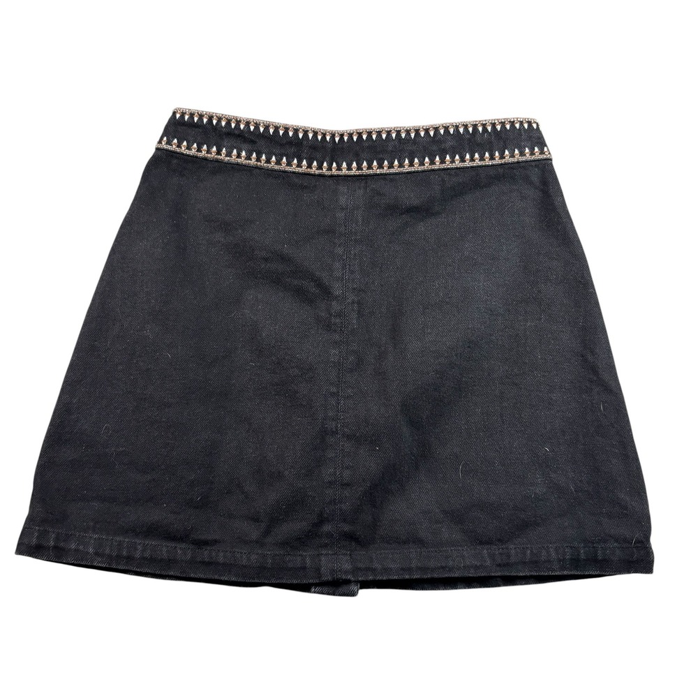 VTG Denim Co Mini Skirt Y2K 4 Black Embroidered Floral Boho Festival Aztec - Picture 3 of 9